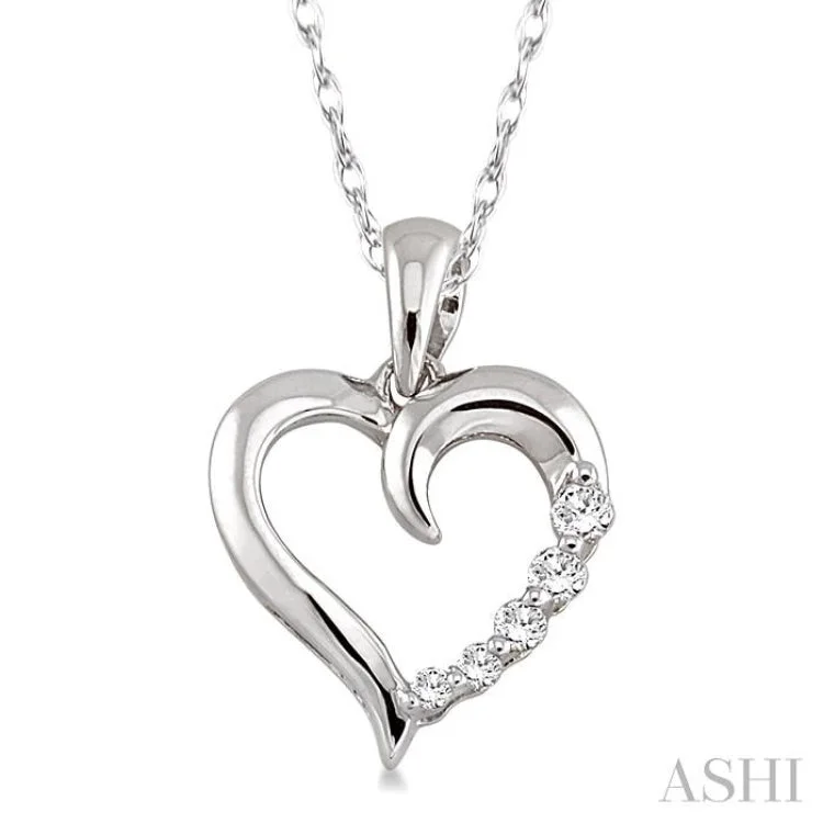 necklaces rose gold fashion -1/10 Ctw Round Cut Diamond Heart Shape Journey Pendant in 10K White Gold with Chain