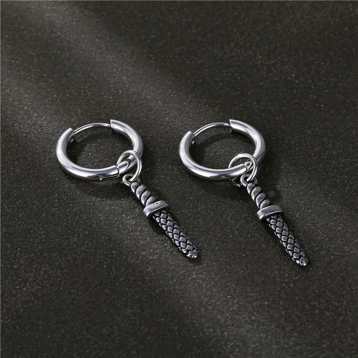 Ladies crescent moon earrings -1 Piece Hip-Hop Solid Color Stainless Steel Plating Men'S Earrings