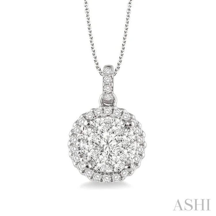 necklaces for gifting ideas -3/4 Ctw Lovebright Round Cut Diamond Pendant in 14K White Gold with Chain