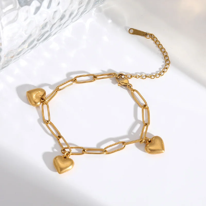 Heart bracelet