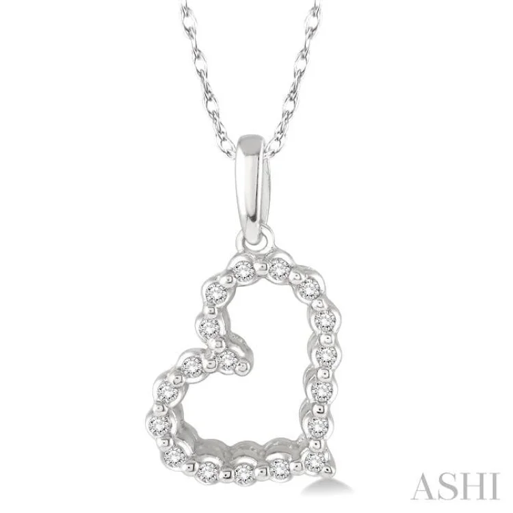 necklaces for daily elegance -1/10 Ctw Round Cut Diamond Heart Pendant in 10K White Gold with Chain