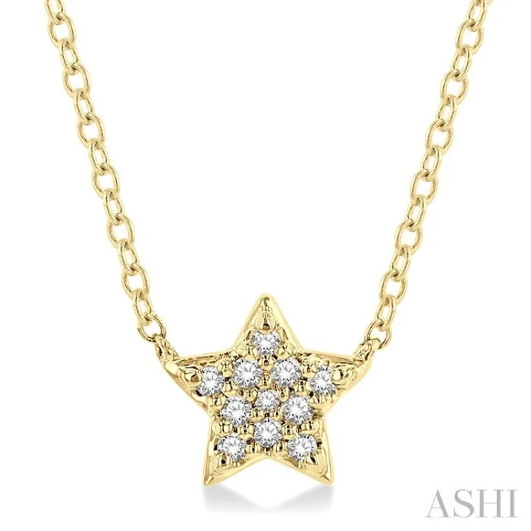 necklaces vintage inspired look -1/10 Ctw Star Round Cut Diamond Petite Fashion Pendant With Chain in 10K Yellow Gold