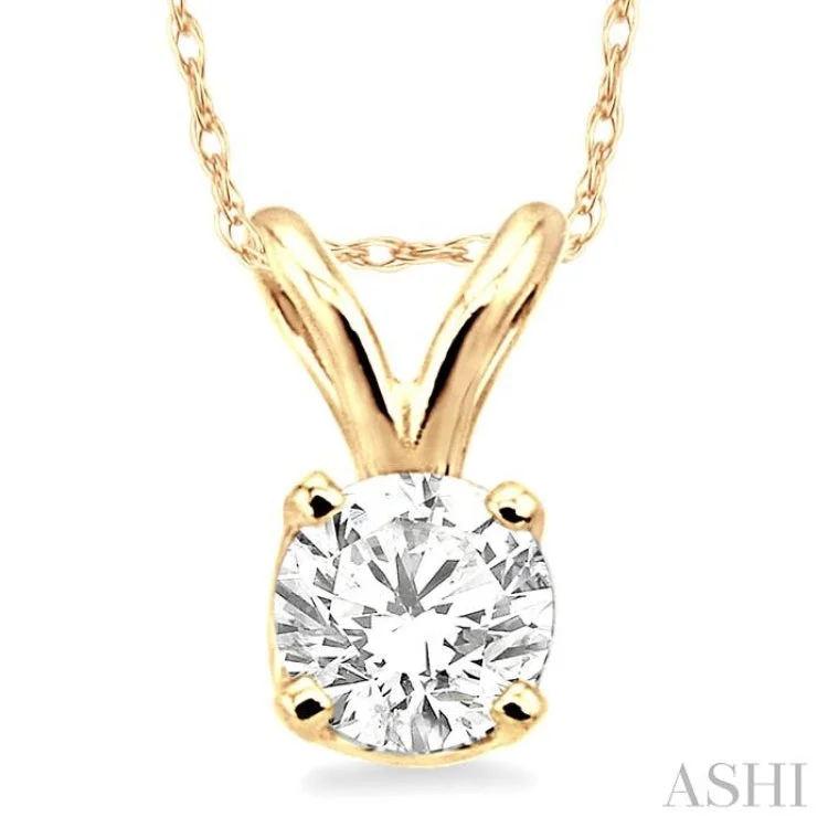 necklaces for prom night -Round Cut Solitaire Diamond Pendant in 14K Yellow Gold with Chain