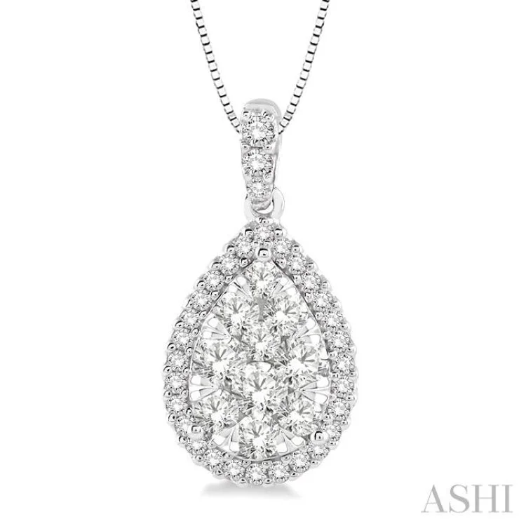 necklaces for stylish women -3/4 Ctw Pear Shape Diamond Lovebright Pendant in 14K White Gold with Chain