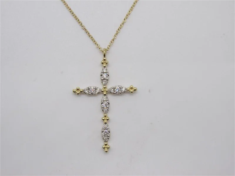 necklaces with arrow detail -Diamond Pendant