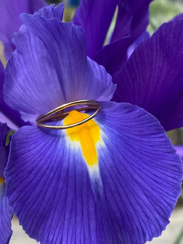 ladies rings trendy minimalist vibe -Weekend in Maui: 14K Gold Filled Double wave Ring