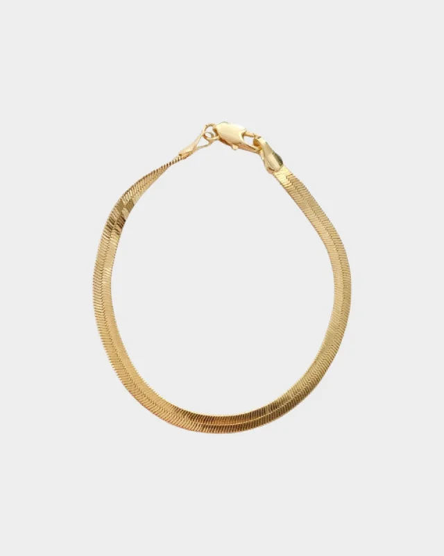 Minimal gold bangle bracelets for women -Agnes Bracelet