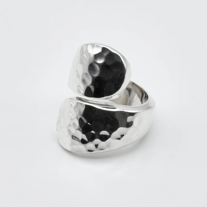 ladies rings with pearl accent -Double Paisley Silver Pounded Ring