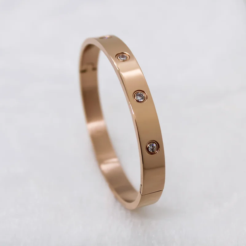 Classic pearl cuff bracelets for ladies -Classic Love Diamond Rose Gold Bracelet For Men